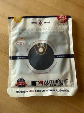 Milwaukee Brewers Authentic Neck Gaiter NEW
